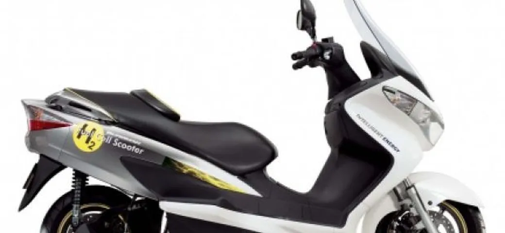 Burgman Fuel Cell: primi test a Londra