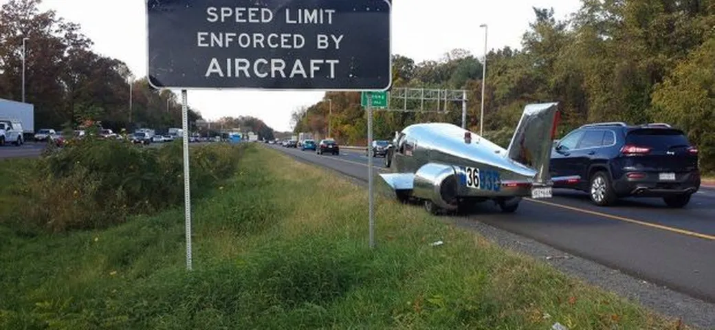 Il Cessna si trasforma in automobile. E viaggia anche su strada