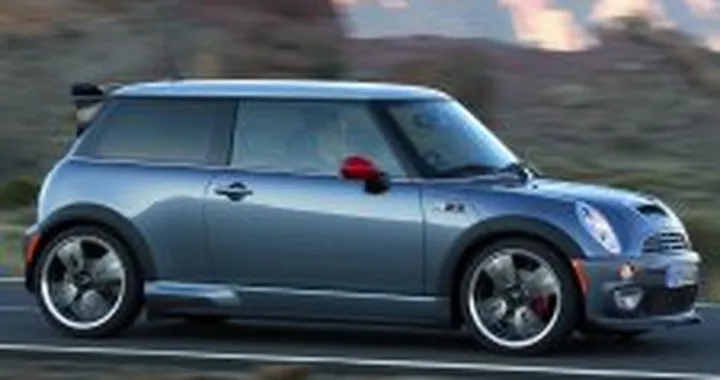 Mini Cooper S JCW GP - video e nuove foto
