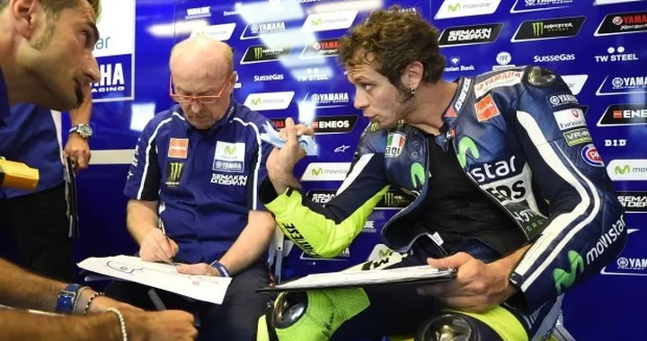 MotoGP Indianapolis 2014, Valentino Rossi 9° del venerdì: "Dal 3° posto in poi siamo molto vicini"