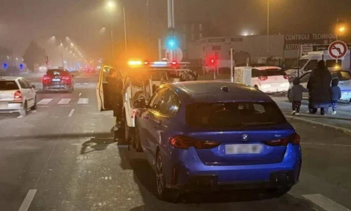 Minorenne a 120 km/h su BMW, fermato: ora sono guai per lui