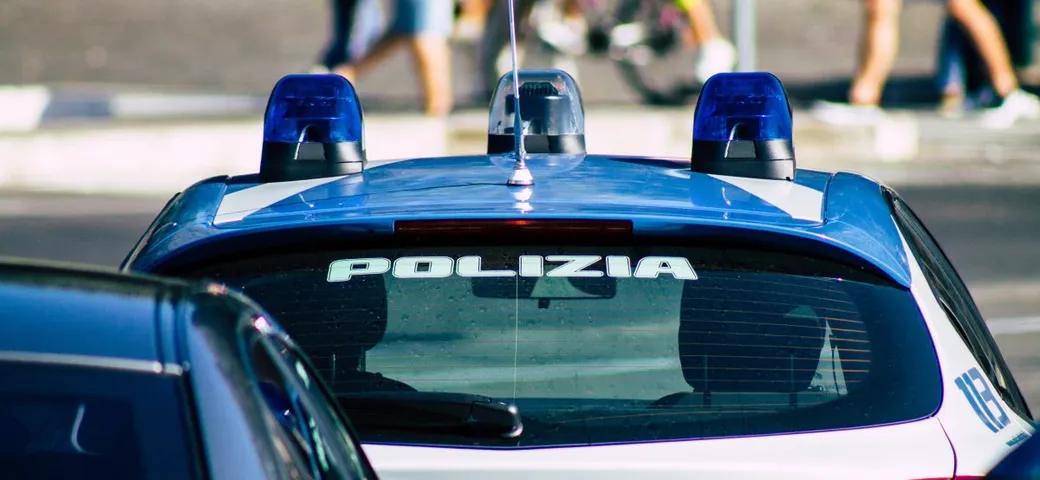 Una nuova truffa colpisce gli automobilisti: un raggiro che fa leva sulla fiducia