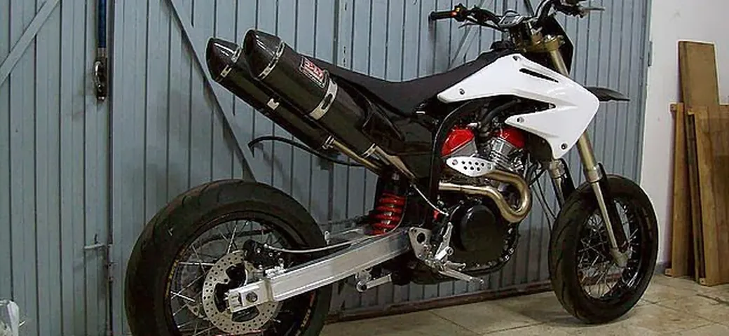 Honda XRV 650 R Africa Twin: motard a due cilindri!