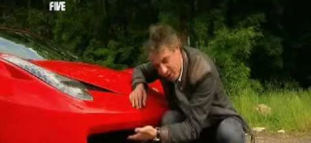 Video: Fifth Gear prova la Ferrari 458 Italia