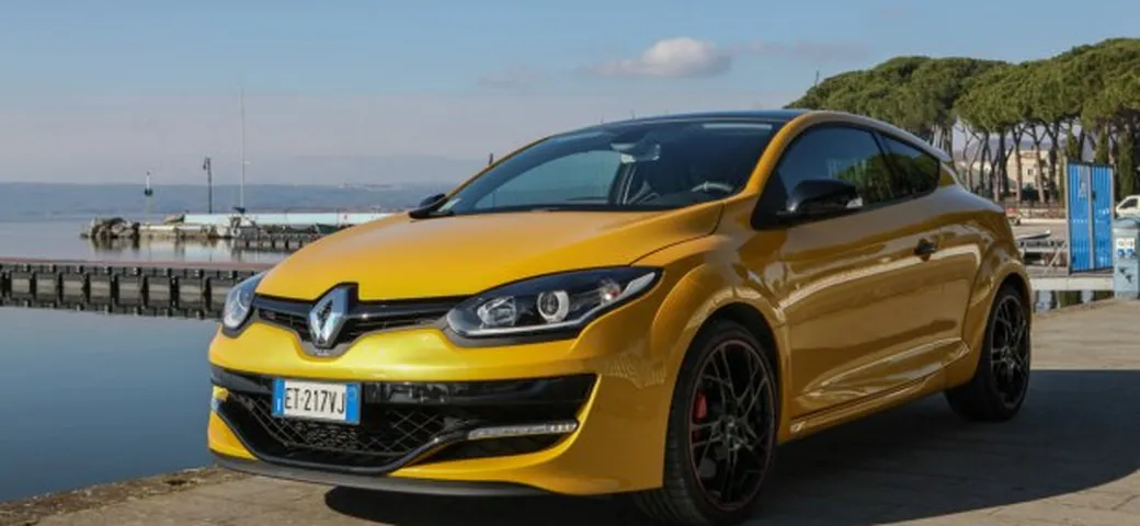 Nuova Renault Mégane 2014: foto e caratteristiche