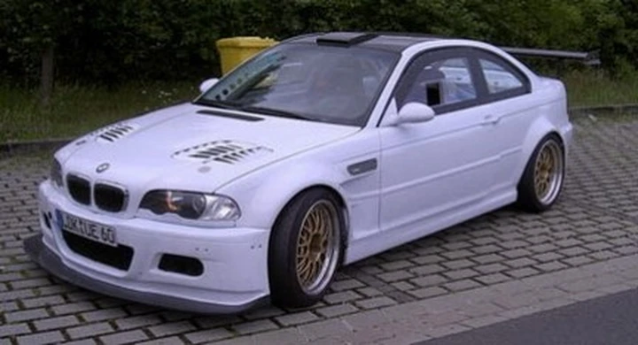 Trapianto di cuore: il V10 della M5/M6 su una M3 E46