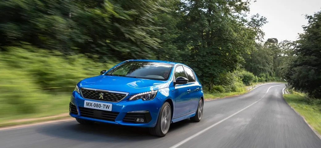 Peugeot 308 2021: gamma, dotazioni e prezzi