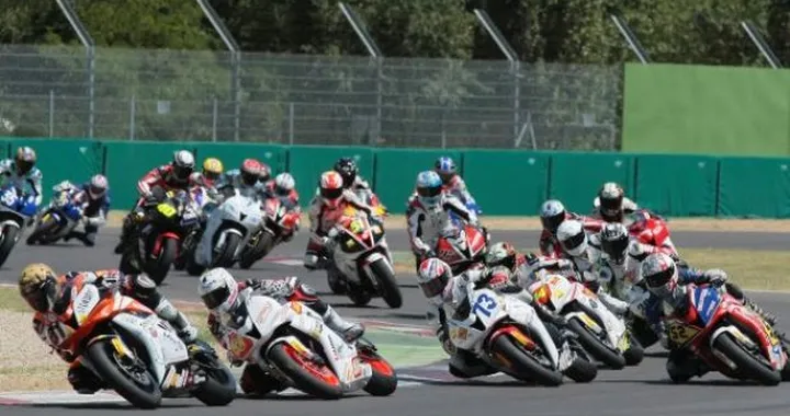 Honda Italia Racing Project 2013: i monomarca Honda nel CIV