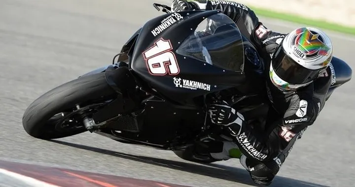 WSS: Jules Cluzel punta al titolo 2014 con la MV Agusta F3 [video]