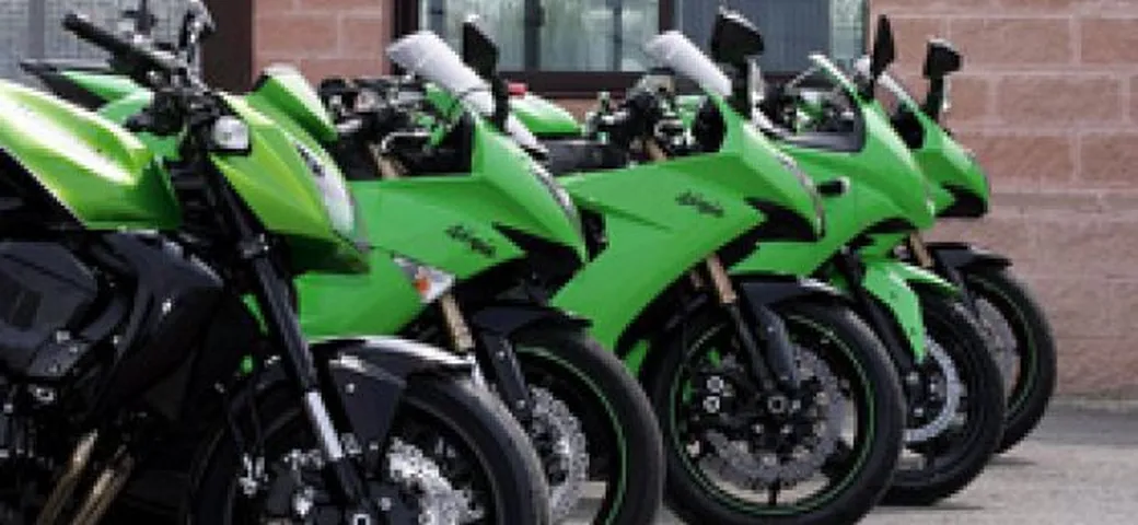 Kawasaki Riding School in pista al Motorfest di Racalmuto