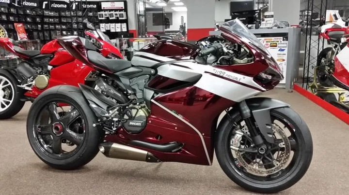Ducati 1199 Panigale 'Panti-Dropper' by BellissiMoto