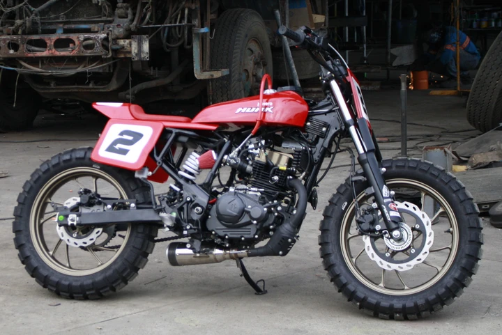 Hero Hunk 160R diventa 