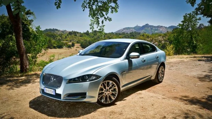 Jaguar XF 2.2 Diesel: la nostra prova su strada