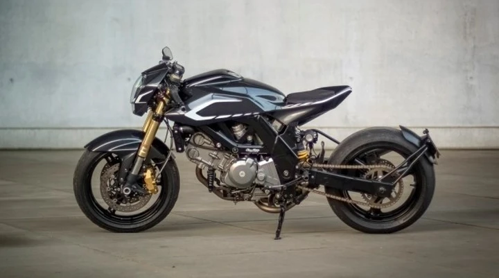 Suzuki SV 650 cafè racer by Clay Moto: sexy-bike