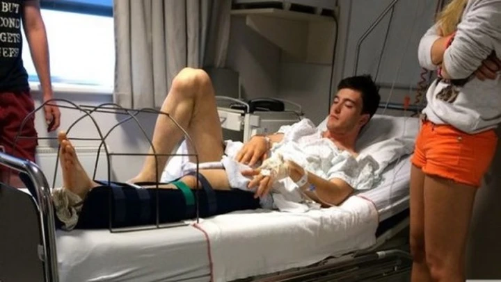 Motocross: Jeffrey Herlings si frattura un femore in una gara di beneficenza. Mondiale a rischio per 55 pt.