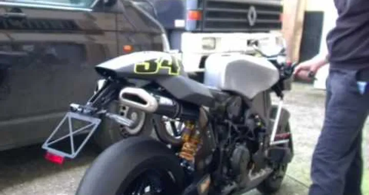 2010 Vyrus 987 exclusive teaser, 194hp - 155kg - 310km/h topspeed