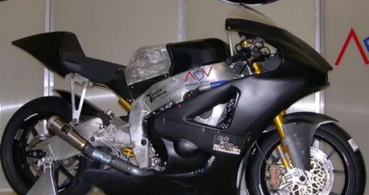 Moto2: a Valencia ottimo esordio per la AT02