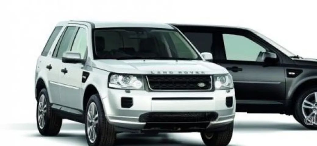 Land Rover Freelander Black&White
