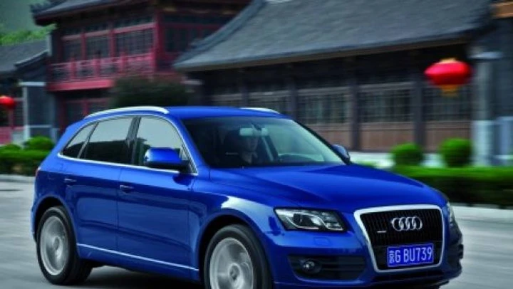 Audi: la Q5 hybrid al Salone di Los Angeles