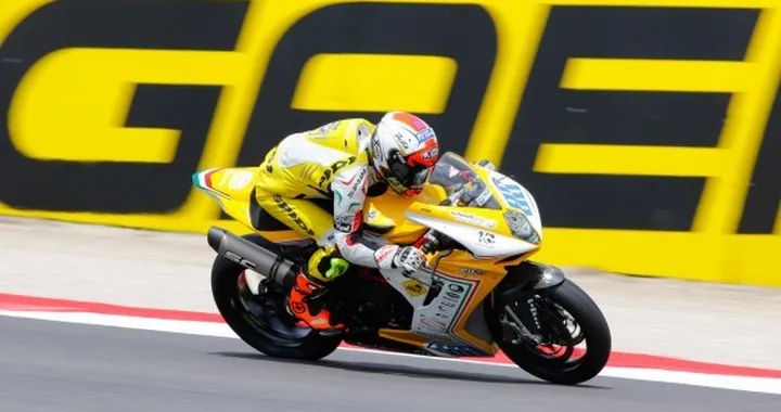 Supersport: Schmidt Racing "molla" MV Agusta