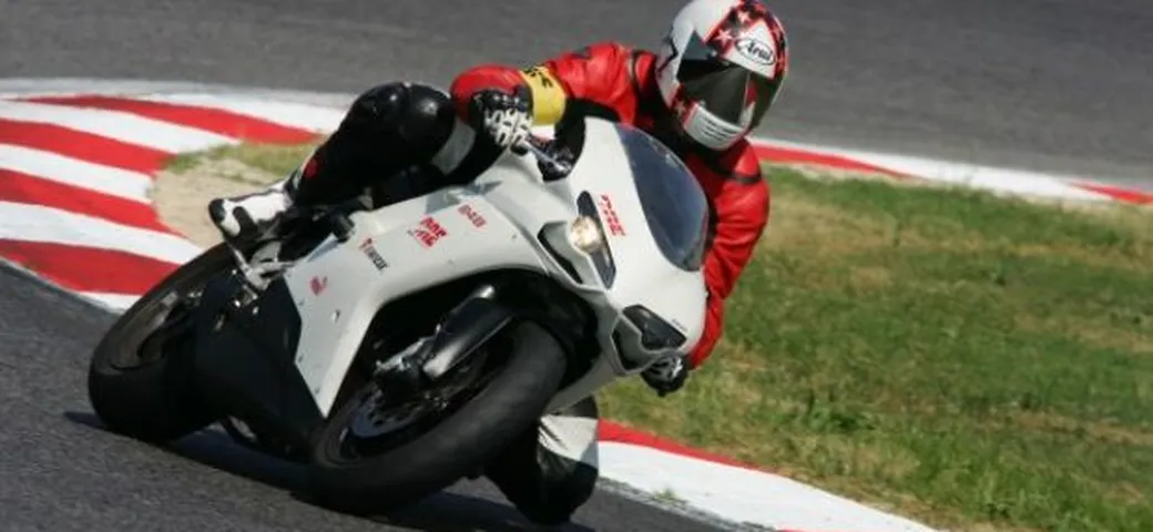 Scatto in Corsa: Ducati Riding Experience