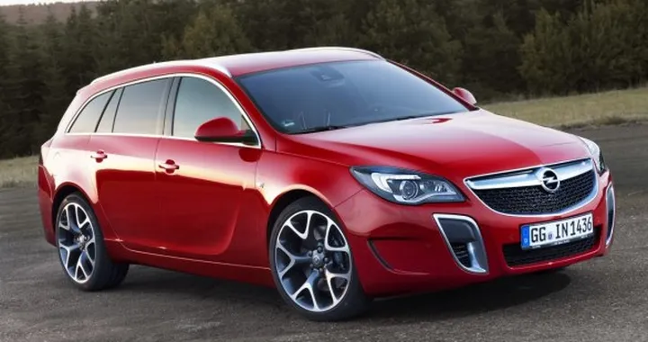 Opel Insignia OPC