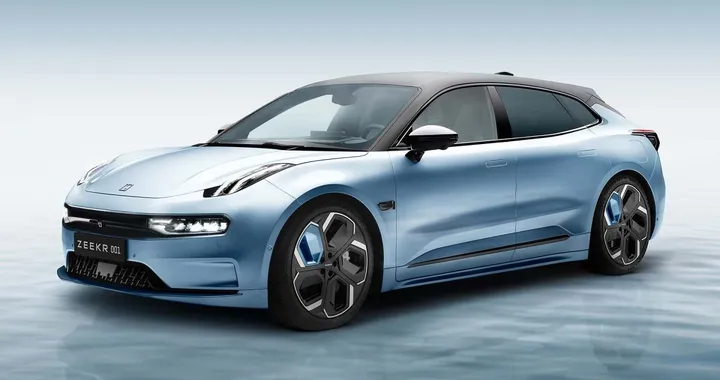 Zeekr 001 ufficiale, berlina elettrica premium da 61.100 euro