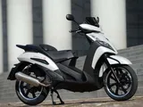 Anteprima Peugeot Geopolis 300 R 2014 al Motodays di Roma