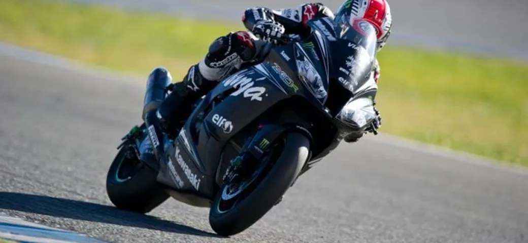 SBK Test Jerez 2015: Rea precede Lowes, Sykes e Giugliano nel Day-1; caduta per Guintoli [FOTO]