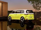 Volkswagen ID.Buzz, produzione sospesa per bassa domanda: costa troppo?