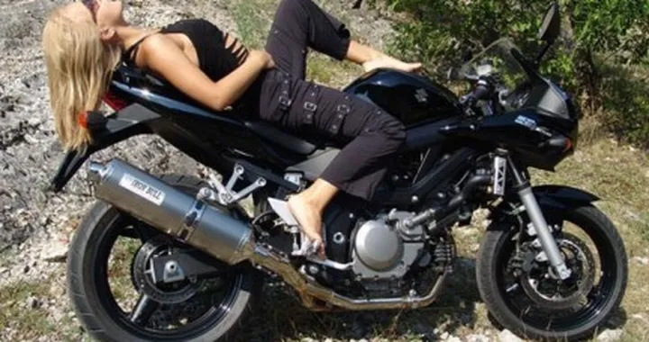 Suzuki SV650S Sexy