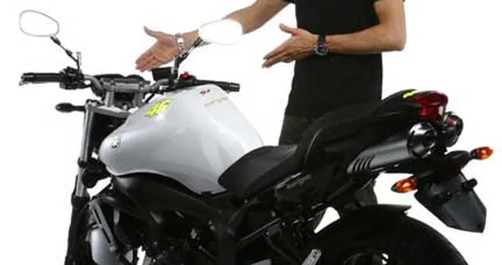 Con Fastweb si vince la moto di Valentino