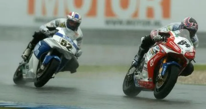 Michel a podio nel diluvio di Assen