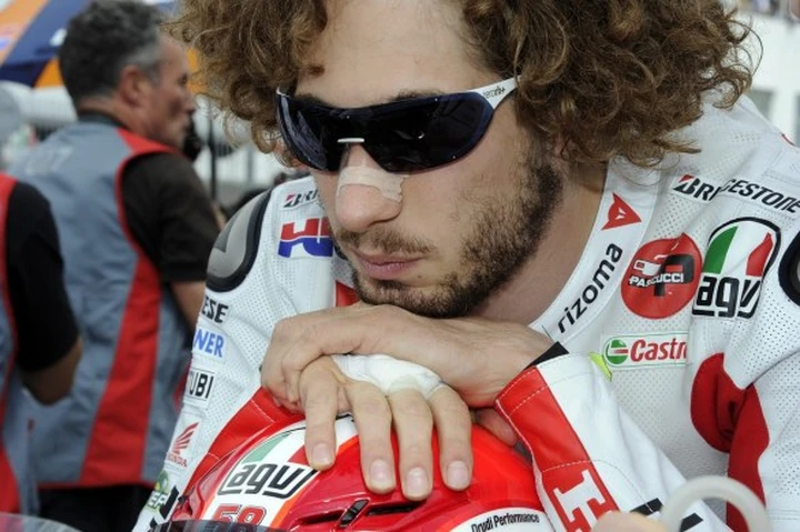Il ricordo di Simoncelli vive nel Team Sic58: 