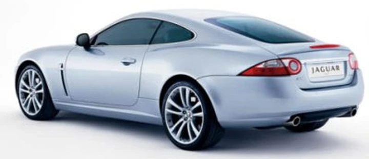 Jaguar XK - foto ufficiali