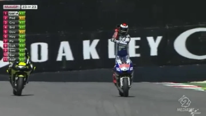 MotoGP Mugello 2013: capolavoro di Jorge Lorenzo, secondo Pedrosa, terzo Crutchlow, Rossi subito fuori