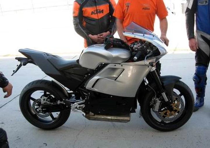 Scoop KTM RC4: la Supermono austriaca!