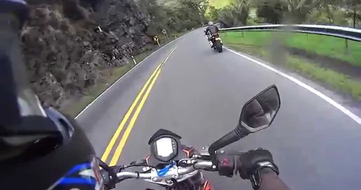 Best Moto Mannequin Challenge ?????