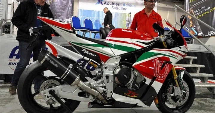 Bimota BB3 TTrofeo: ufficiale la partecipazione al TT 2015