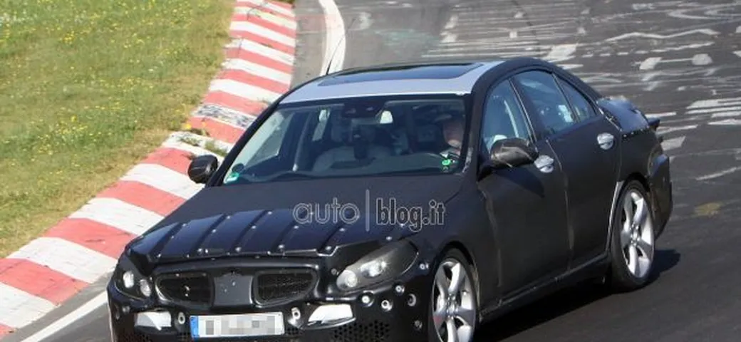Nuova Mercedes Classe C My 2014: ecco i dettagli della W205