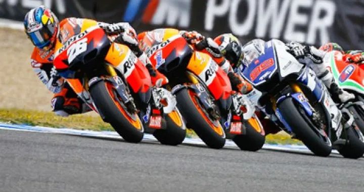 Silverstone, pagelle. "King" Lorenzo 10 (cum laude). Stoner in difesa. Rossi comprimario