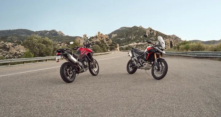 Triumph Tiger 900 2024: debutta la versione aggiornata dell’adventure di media cilindrata [FOTO]