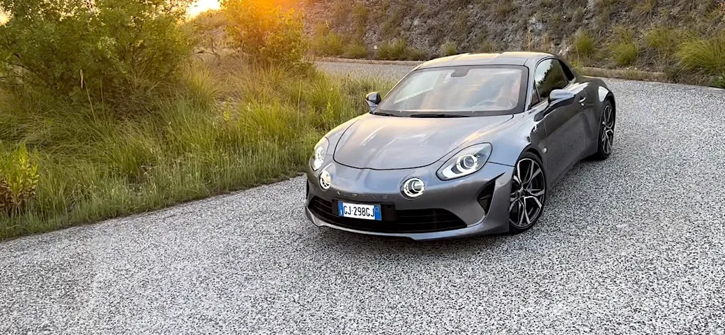 Alpine A110 GT: la prova su strada