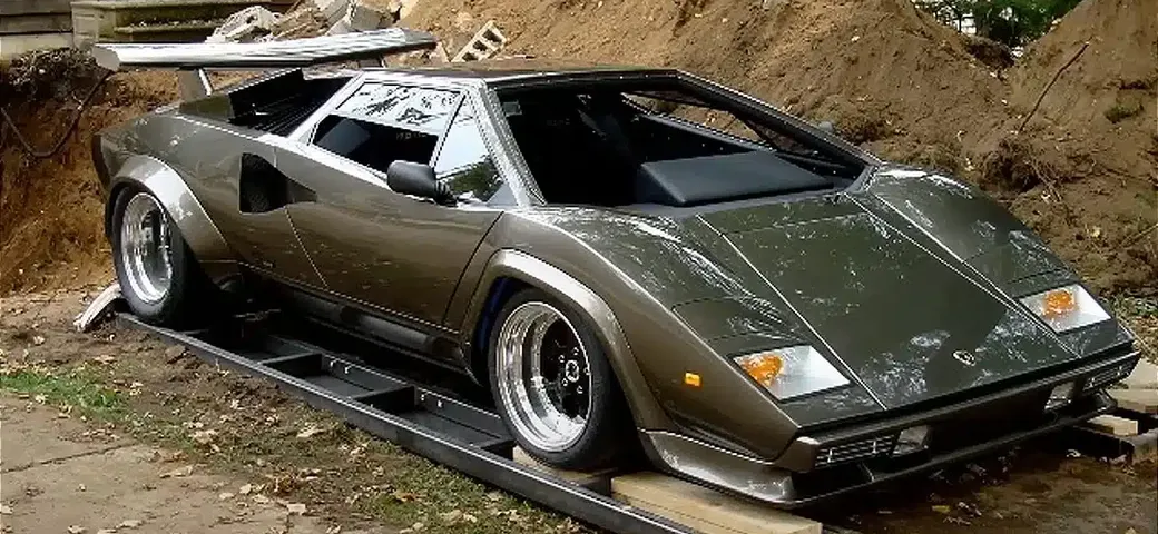 Lamborghini 