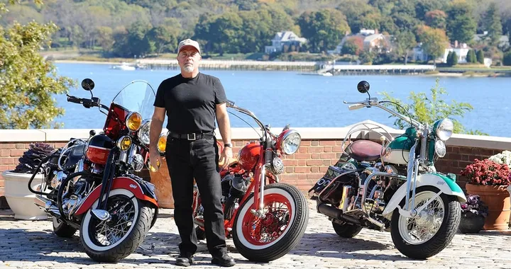Billy Joel vende 70 moto all'asta: una Triumph è davvero unica