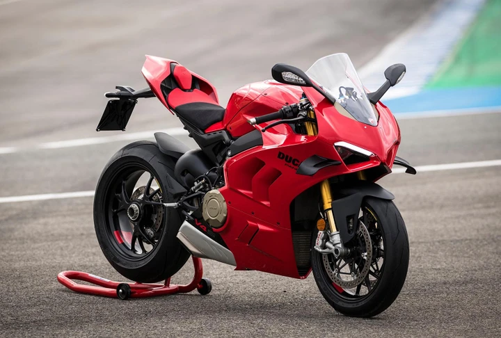 Ducati Panigale V4 2023