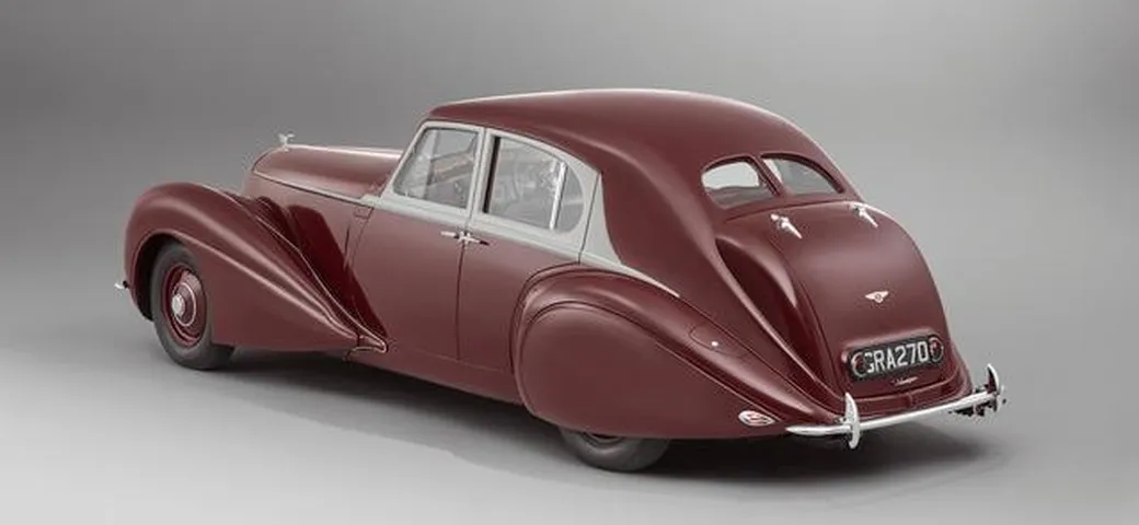 Bentley grande protagonista del Salon Privé 2019