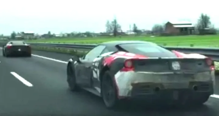 Ferrari 458: i muletti in video