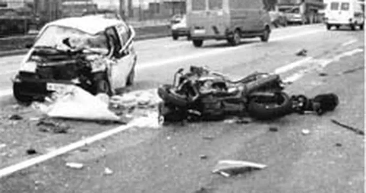 850 caschi falsi sequestrati