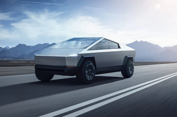 Tesla Cybertruck: le consegne inizieranno ufficialmente il 30 novembre